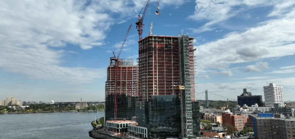 20 and 30 Halletts Point tops out in Astoria