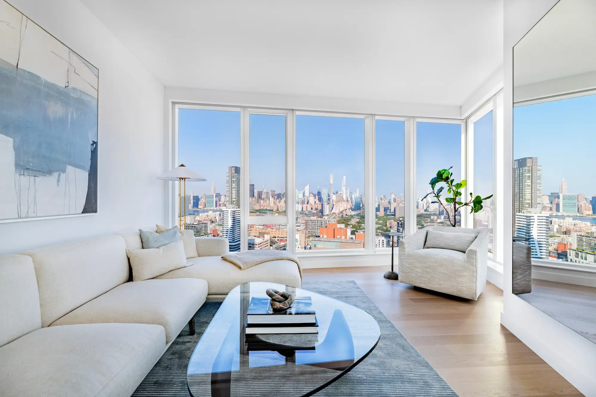 Leasing launches at SVEN, eco-friendly LIC tower with customizable crown